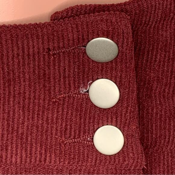 Windsor NWT Corduroy Pleated Mini Skort Front Buttons Closure Wine Size M - Picture 10 of 15